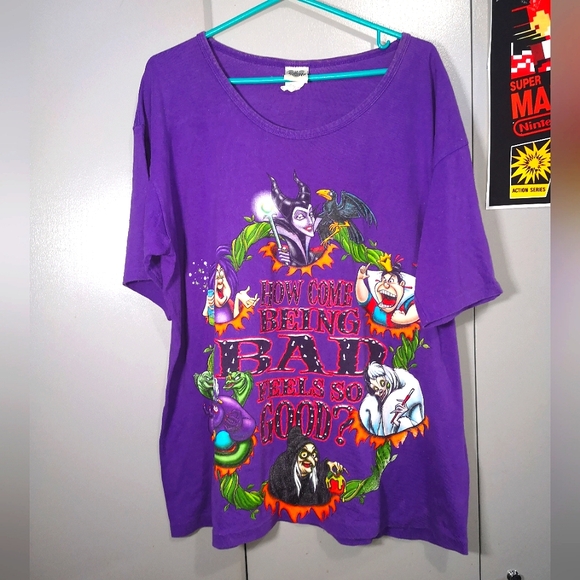 Disney Tops - Vintage 90s Disney Villians T-Shirt